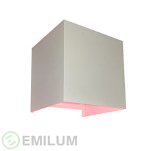 Lade das Bild in den Galerie-Viewer, LED-Wandleuchte 24V, 8W, RGBW/2700K, CRI90, IP54