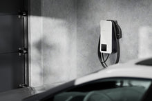 Lade das Bild in den Galerie-Viewer, Wallbox 11kW 16A Tree/Air