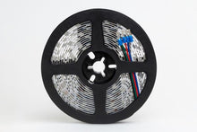 Lade das Bild in den Galerie-Viewer, RGBW LED Streifen 5m
